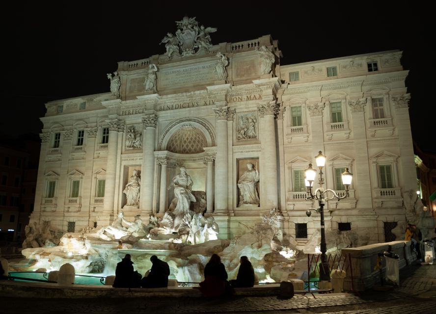 Rome: Small-Group Night Tour with Pizza and Gelato - Roman Forum and Colosseum from the van
