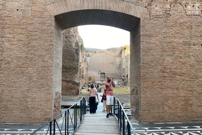 Rome: Small-Group Tour of Caracalla Baths and Circus Maximus - Meeting point, walking, and the end of the tour
