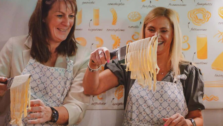 Rome: Spritz & Spaghetti Cooking Class - The Final Limoncello Spritz