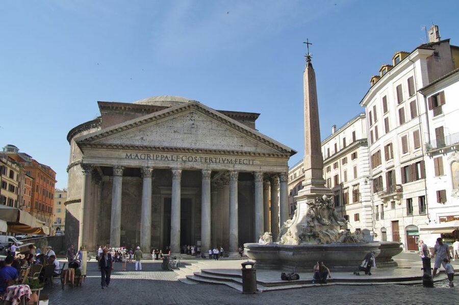 Rome Squares and Fountains: 3-Hour Walking Tour - Palazzo Spada and Borromini’s visual trick