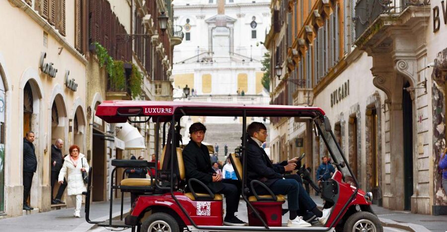 Rome: Squares and Fountains Golf Cart Tour - Trevi Fountain and Piazza Venezia