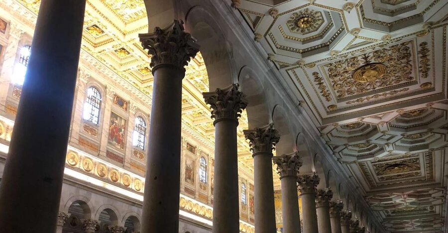 Rome: St Paul's Basilica, Sarcophagus, & Major Basilica Tour - Mosaics, saints, and symbols overhead