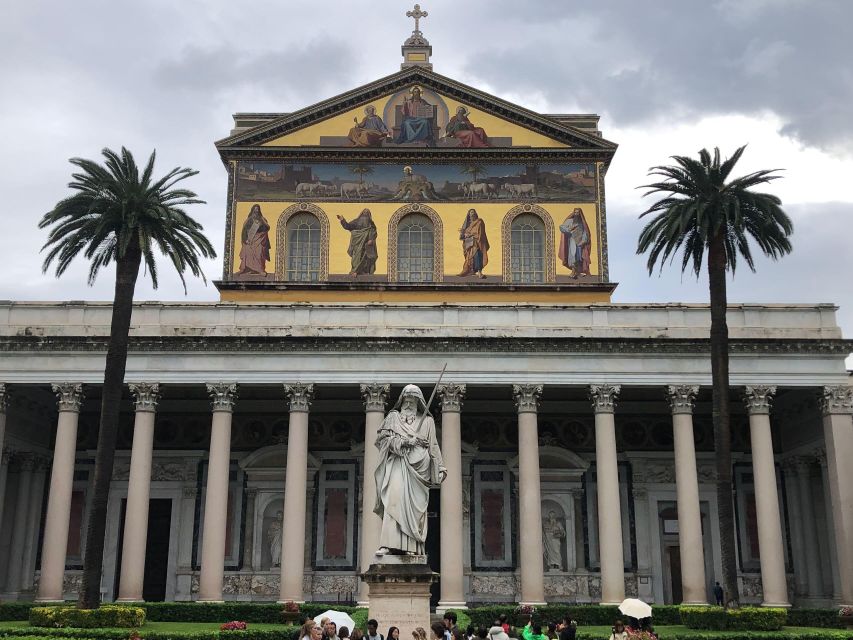 Rome: St Paul's Basilica, Sarcophagus, & Major Basilica Tour - What the guides add to the visit