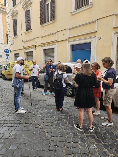 Rome: St. Peter's Basilica and Papal Tombs Guided Tour - Inside the basilica: marble, gold, and scale
