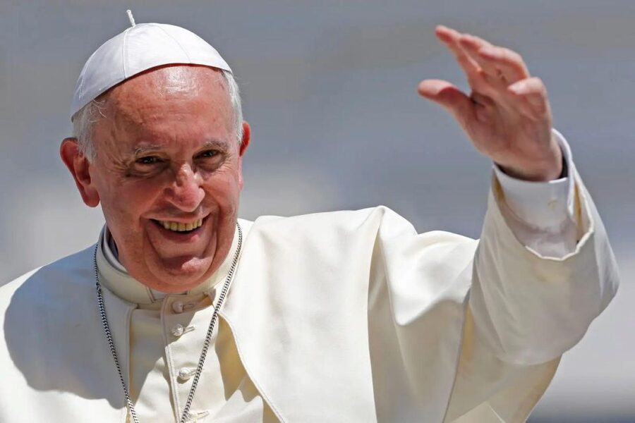 Rome: St. Peter's Basilica Express Guided Tour - Guide style and group management