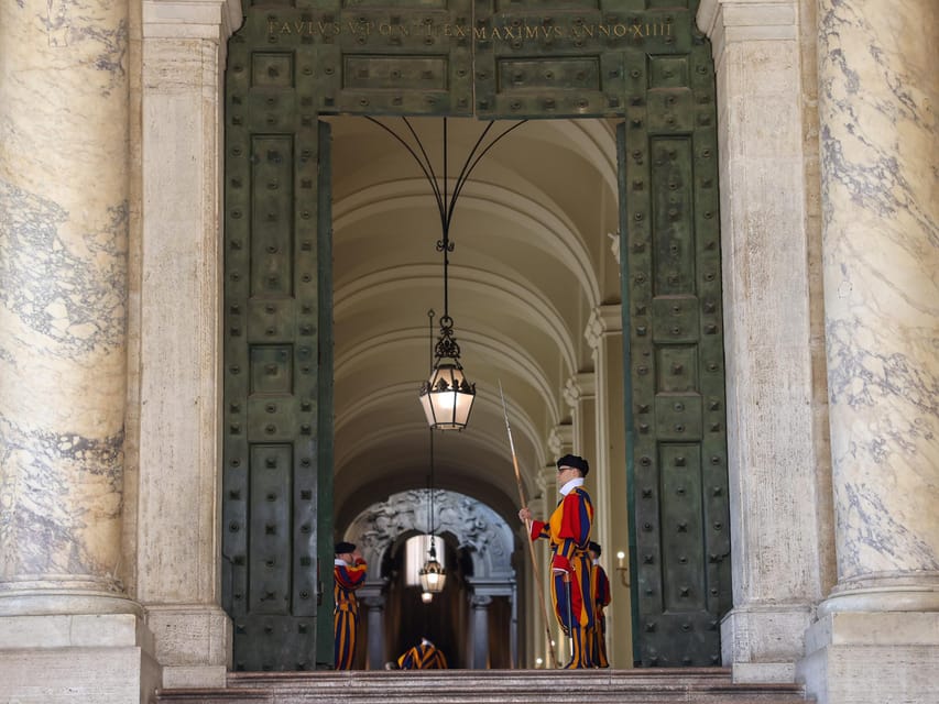 Rome: St. Peter's Basilica, La Pietà, Papal Tombs and Dome - Why this St. Peter’s tour works well