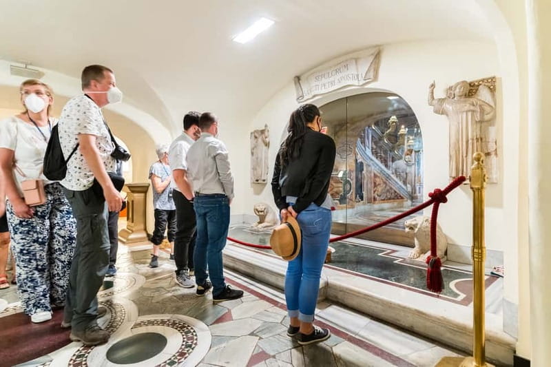 Rome: St. Peter's Basilica, Papal Tombs, and Dome Climb Tour - Inside St. Peter’s Basilica