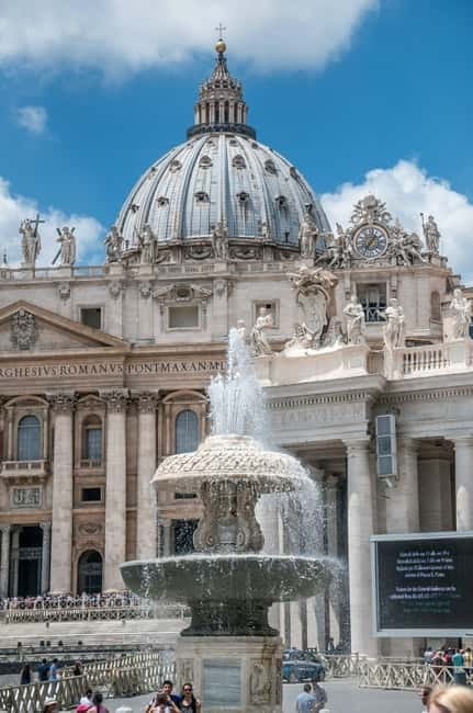Rome: St.Peter's Basilica & Papal Tombs guided Tour - What this St. Peter’s tour actually covers