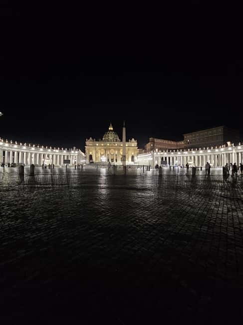 Rome: St. Peter's Basilica & Papal Tombs Tour with Dome - Starting in St. Peter’s Square