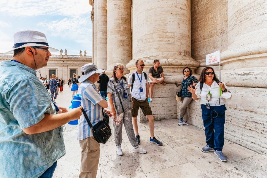 Rome: St. Peter's Basilica, Square and Grottoes Guided Tour - Who should book this Basilica tour?