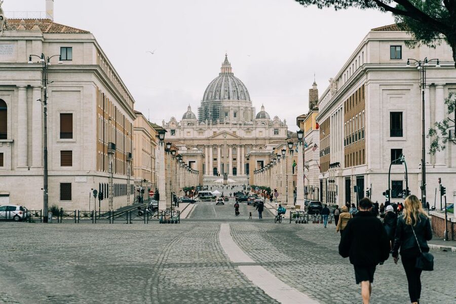 Rome: St. Peter's Basilica with Dome access Guided Tour - Who should book this dome tour?