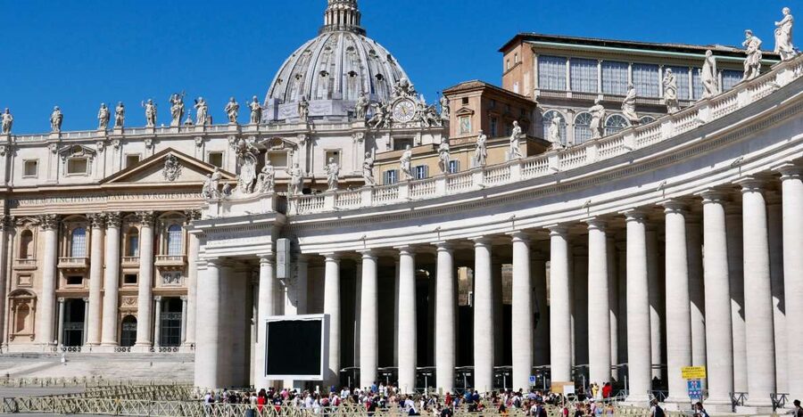 Rome: St. Peter's Basilica with Dome Private Tour - Starting outside St. Peter’s Square