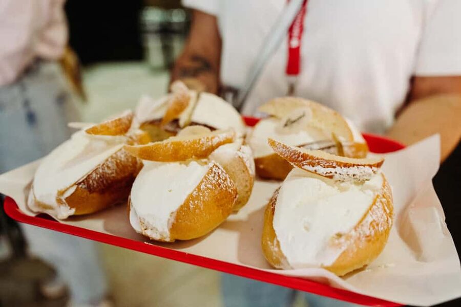 Rome: Testaccio Food & Market Tour with Pasta & Wine - Starting with coffee and pastry at Pasticceria Linari
