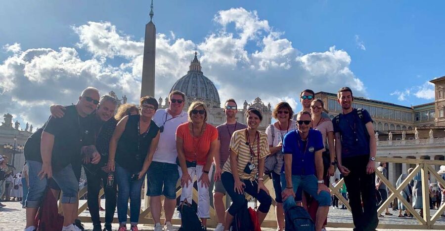Rome: The Best of St. Peters' Basilica in German - Starting in the heart of St. Peter’s Square
