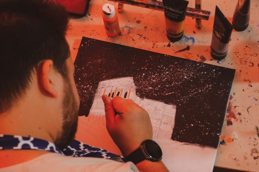 Rome: Tipsy Painting Class with Fine Wine and Arts - Wine, pizza, music, and the social side