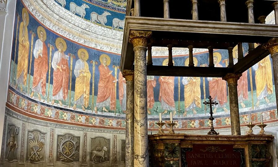 Rome: Tour of St. Clement's Basilica Underground Temples - The Roman house and the city beneath your feet