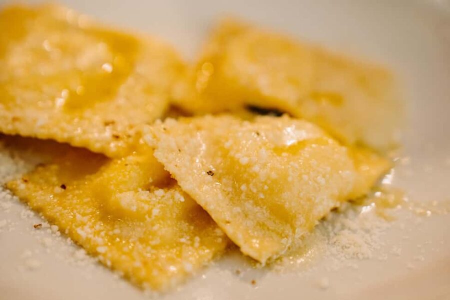 Rome: Traditional Pasta Making Class with Wine & Gelato - Why this pasta class feels more personal than a restaurant meal
