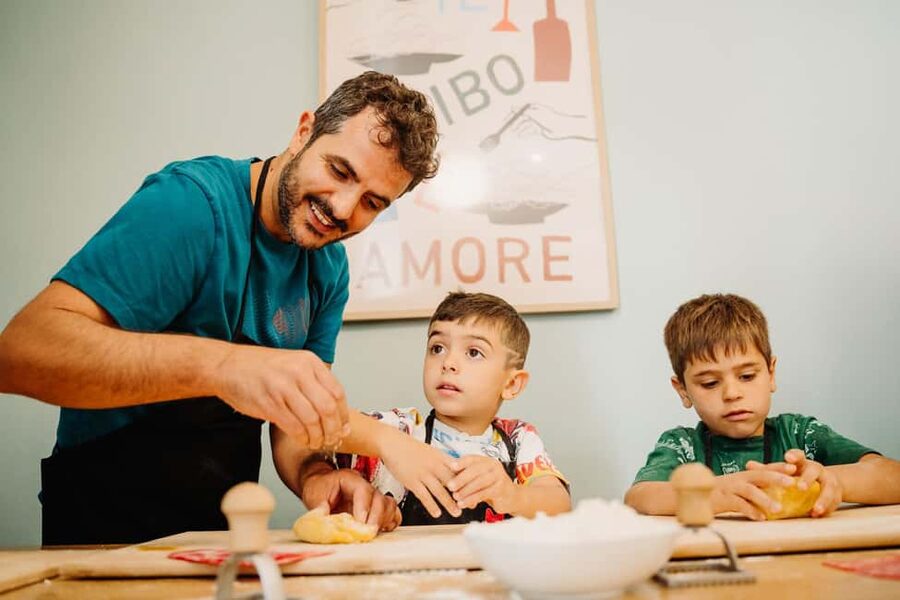 Rome: Traditional Pasta Making Class with Wine & Gelato - Who will enjoy this three-hour class most?