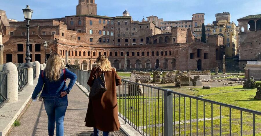 Rome: Trajan Markets Experience with Multimedia Video - Connecting the Imperial Forums