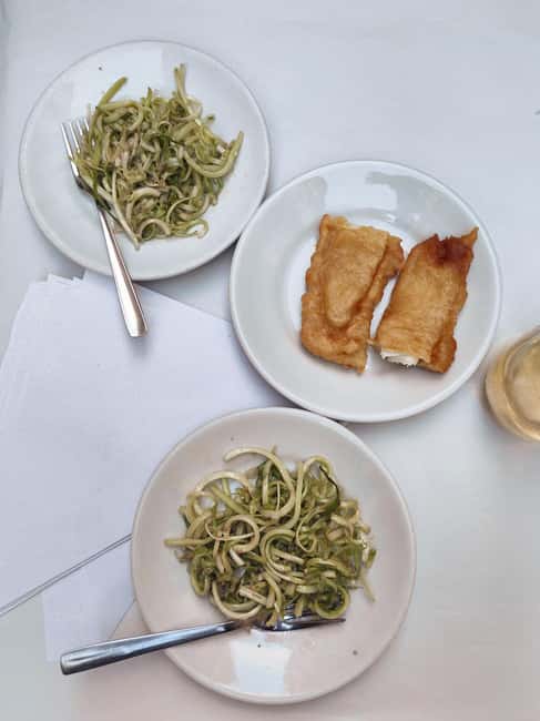 Rome: Trastevere and Campo de Fiori Food Tour - Why the guides matter more than the route map