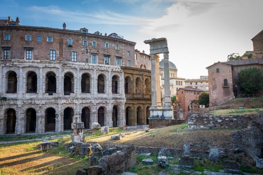 Rome: Trastevere and Roman Ghetto Guided Walking Tour - Santa Maria in Trastevere and its 12th-century mosaics