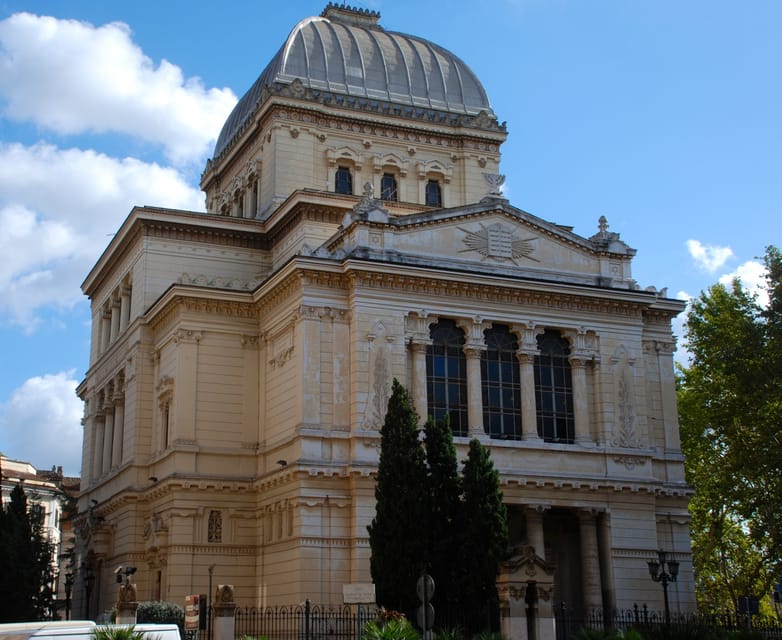 Rome: Trastevere Jewish Quarter Private Walking Tour - What this walk helps you see