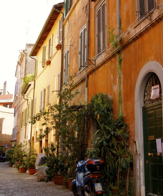 Rome: Trastevere Jewish Quarter Private Walking Tour - The Great Synagogue, from the outside