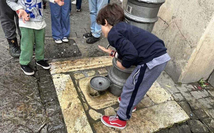 Rome: Treasure Hunt for Kids and Families Trevi and Pantheon - The Pantheon, the Tour’s Strongest Stop