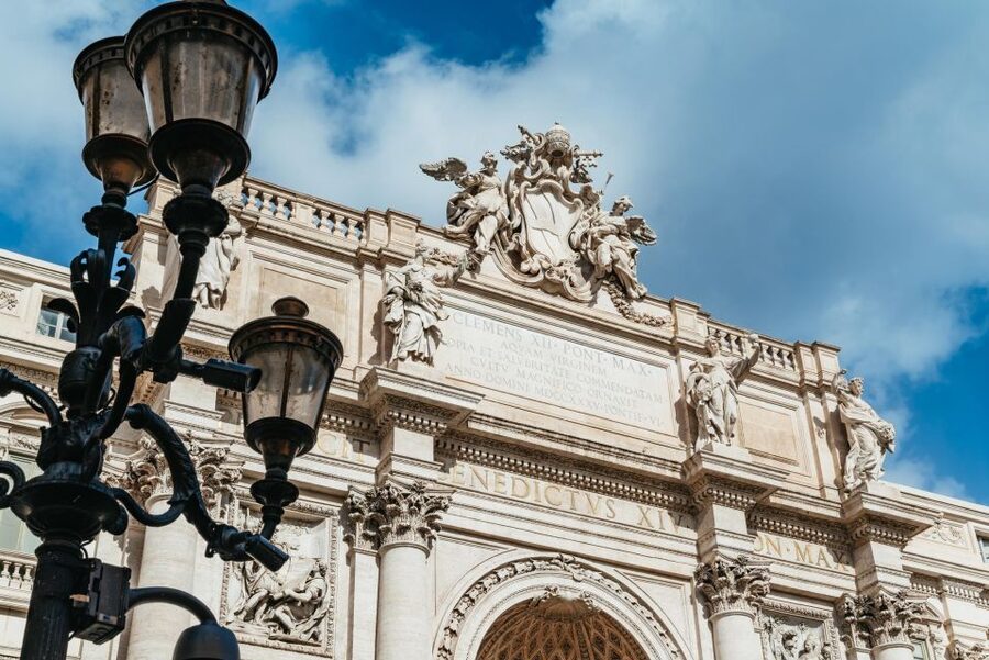Rome: Trevi Fountain and Underground Guided Tour - The imperial Domus and Rome’s stacked history