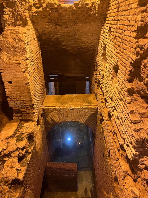 Rome: Trevi Fountain District Underground Tour and Ice Cream - Key points to know before booking