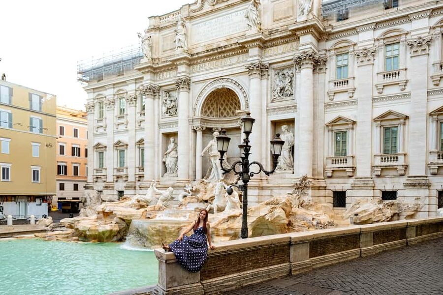 Rome: Trevi Fountain Private Early Morning Photoshoot - Adding the Spanish Steps or Colosseum