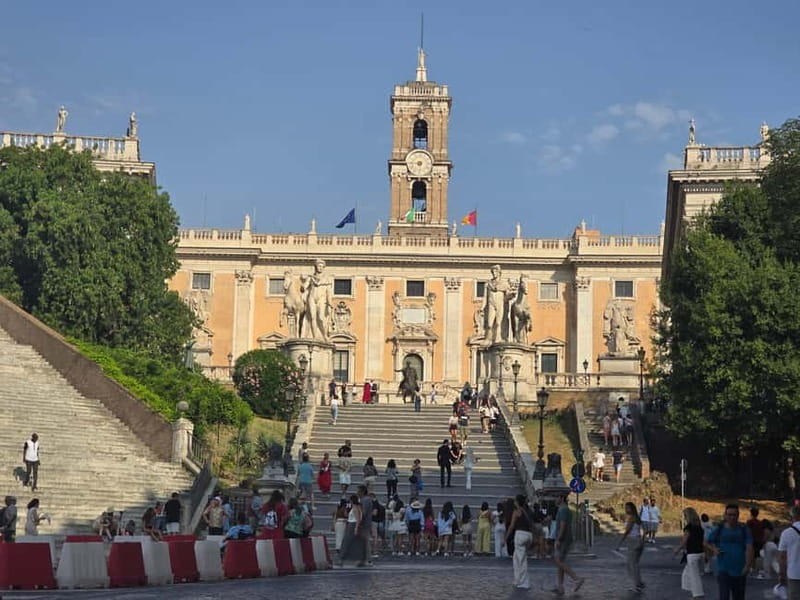 Rome: Tuk Tuk Tour of the Rome City Center - Trevi Fountain and the Spanish Steps