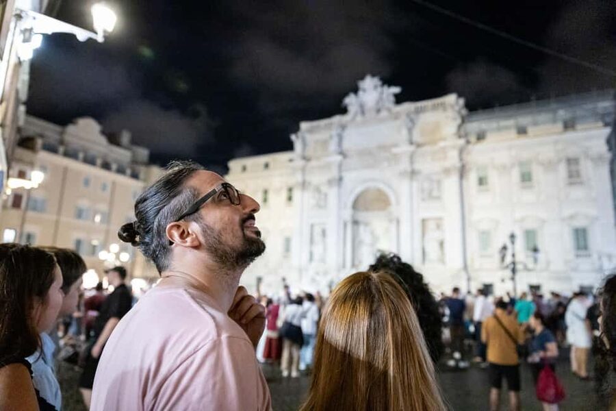 Rome: Under the Moonlight Evening Walking Tour - Why Rome works so well after dark