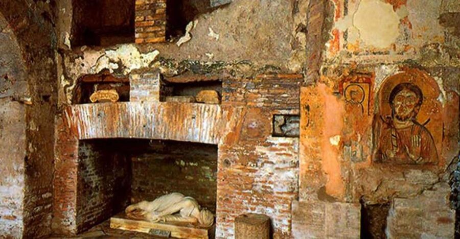 Rome: Underground Catacombs Guided Tour with Transfer - Meeting near Santi Cosma and Damiano Basilica