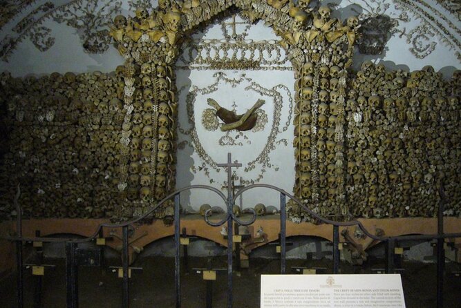 Rome Underground: Catacombs Tour, Aqueducts and Appian Way - Cecilia Metella and the language of Roman status