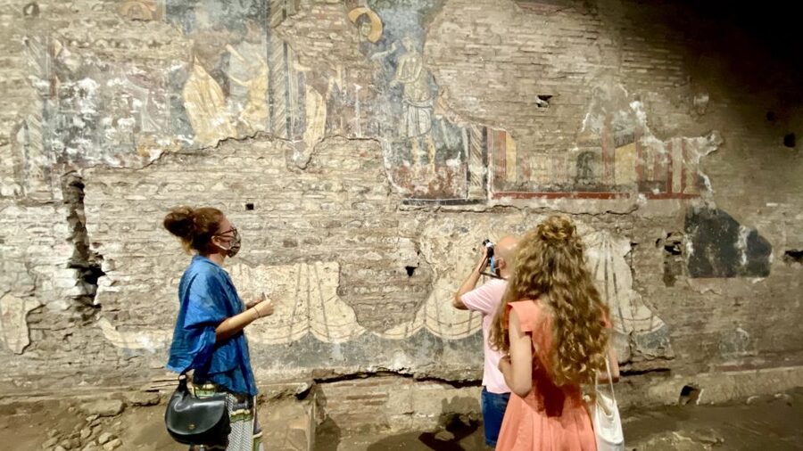 Rome: Underground Trastevere Guided Walking Tour - San Crisogono and the first descent underground