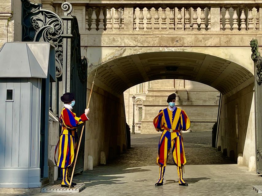Rome: Vatican and Sistine Chapel Tour with VIP Entrance - Belvedere Courtyard and the ancient sculpture rooms