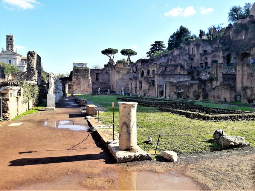 Rome: Vatican & Colosseum Experience with Lunch & Transfers - Why this tour works for a short visit