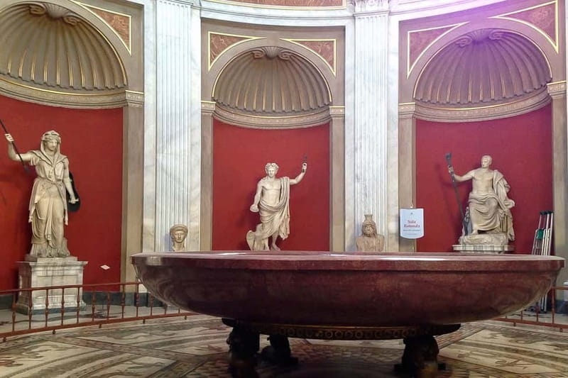 Rome: Vatican Early Morning Private Tour - The Sistine Chapel before the main rush