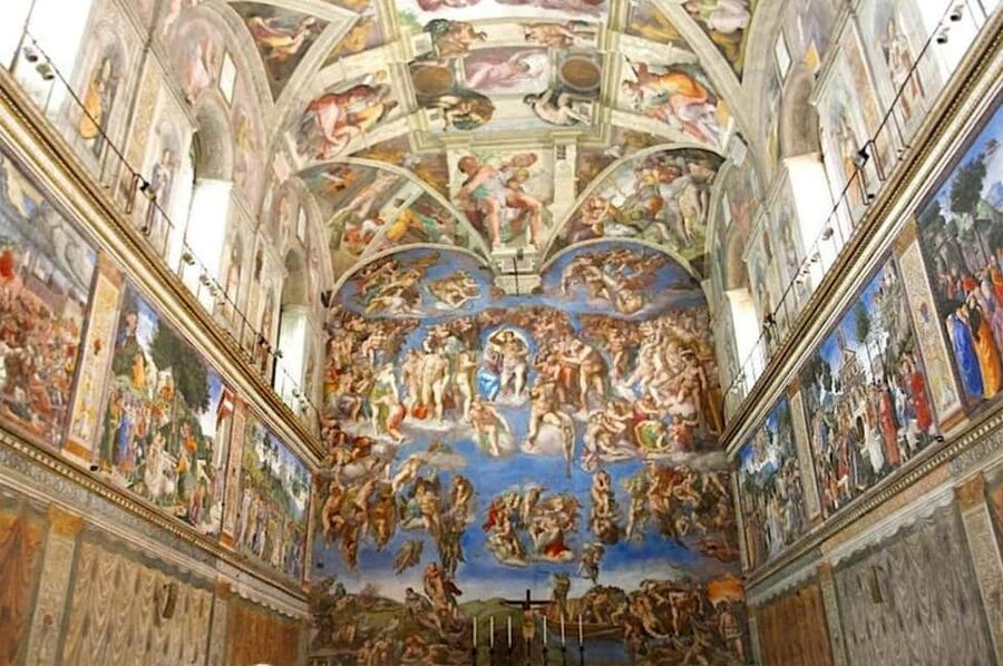 Rome: Vatican Evening Tour with Sistine Chapel and Museums - Through the Cortile del Belvedere and Pio Clementino