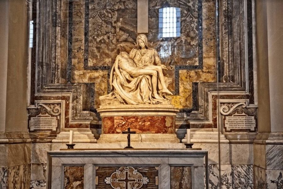 Rome: Vatican Museum and Sistine Chapel Ticket & Guided Tour - The Sistine Chapel and Michelangelo’s ceiling