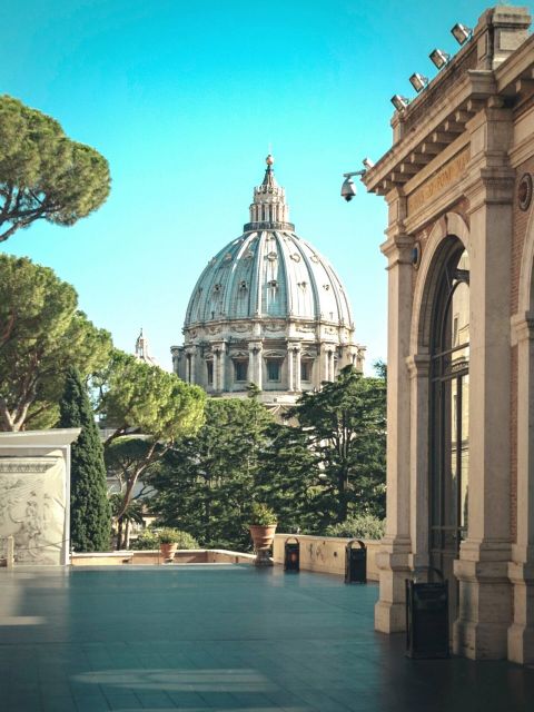 Rome: Vatican Museums and Sistine Chapel Tour with Ticket - Raphael’s Rooms and the papal apartments