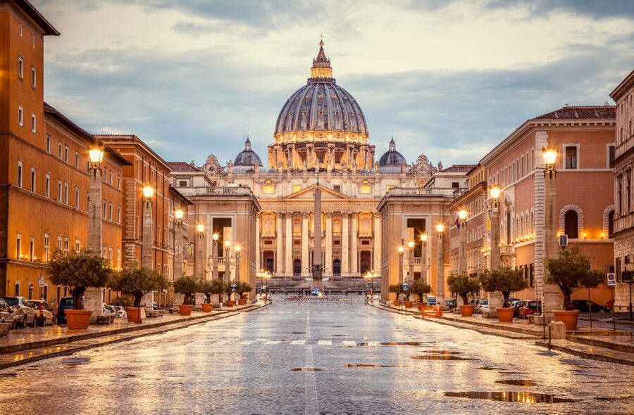 Rome: Vatican Museums, Sistine Chapel & Basilica Guided Tour - The Vatican Museums, from the Pinecone Courtyard to the Hall of Maps