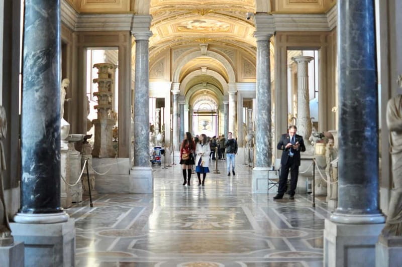 Rome: Vatican Museums, Sistine Chapel + Basilica Option - Pinecone and Belvedere Courtyards