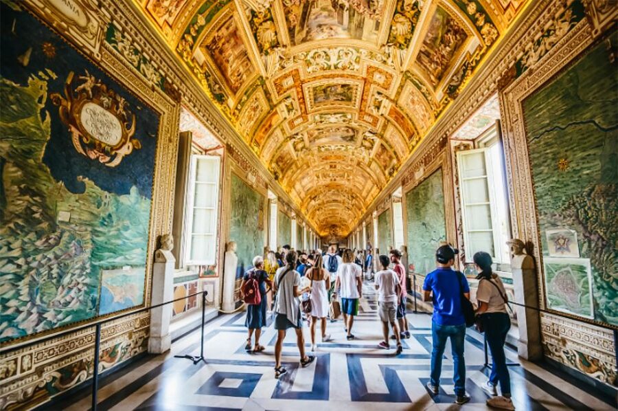 Rome: Vatican Museums, Sistine Chapel & Basilica Tour - The Sistine Chapel and Michelangelo’s major scenes