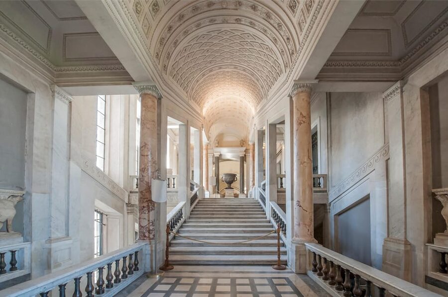 Rome: Vatican Museums & Sistine Chapel Skip-the-line Ticket - Finding the host at TMARK Hotel Vaticano