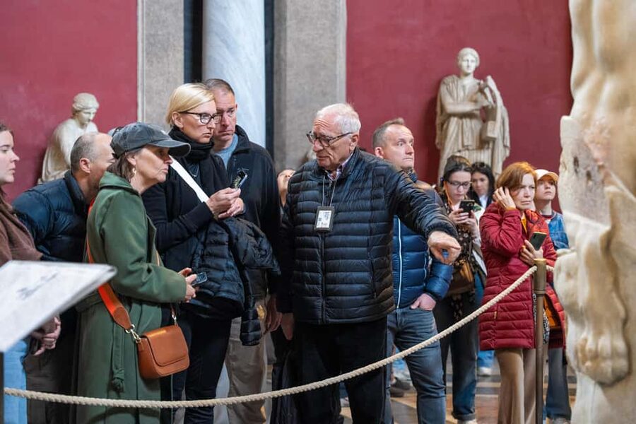 Rome: Vatican Museums & Sistine Chapel Tour with Fast Entry - Meeting at Via Vespasiano 71