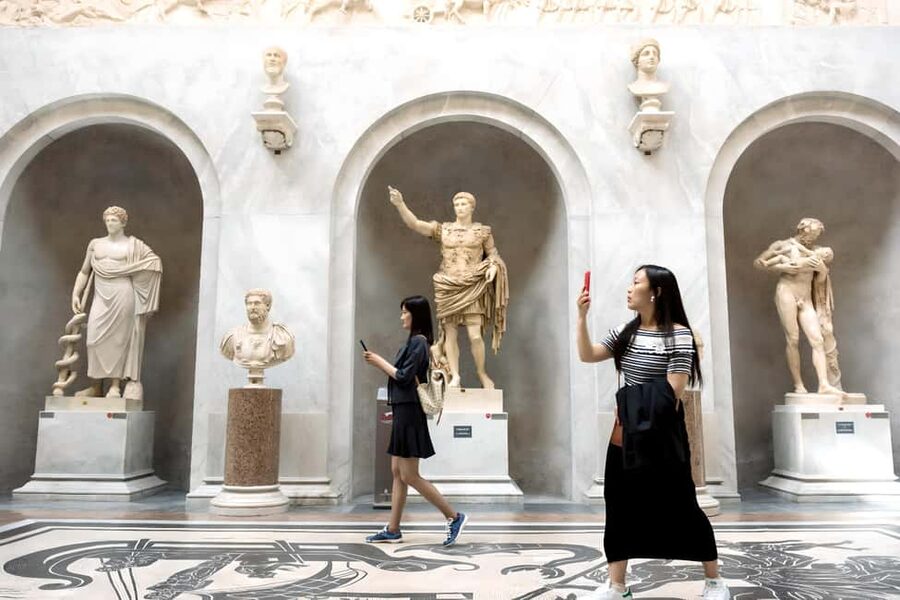 Rome: Vatican Museums & Sistine Chapel Tour with Fast Entry - Ancient Sculpture in the Museo Pio Clementino