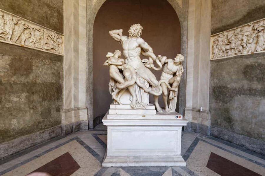 Rome: Vatican Museums & Sistine Chapel Tour with Fast Entry - Raphael Rooms and Renaissance Rivalry