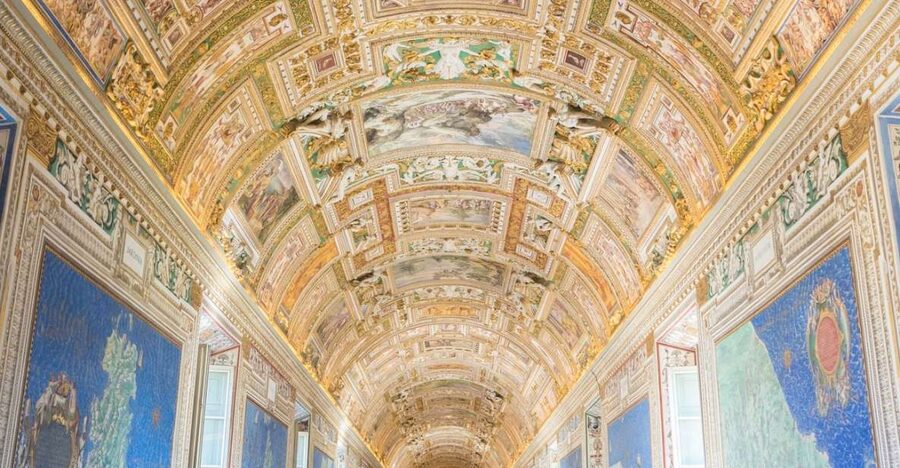 Rome: Vatican Museums & Sistine Chapel VIP Tour - Entering the Vatican Museums without the regular ticket queue